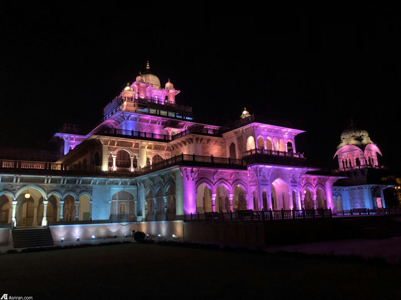 سفر به کشور 72 ملت -شهر صورتی (+عکس)