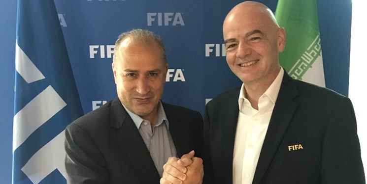 جلسات تاج با رییس فیفا و شیخ حمد در دوحه/ گام بلند فدراسیون برای حل مشکل انتقال مالی مهدی تاج