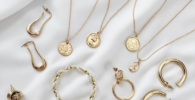 6 نکته برای داشتن استایل جذاب در مهمانی 6 نکته برای داشتن استایل جذاب در مهمانی